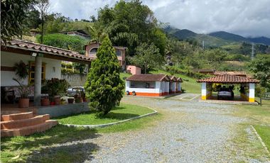HERMOSA FINCA CAMPAESINA EN LA ESTRELLA