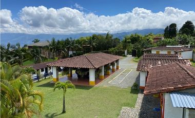 HERMOSA FINCA CAMPAESINA EN LA ESTRELLA