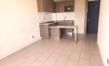 ARRIENDO DEPARTAMENTO 2 DORMITORIOS/1 BAÑO/ METRO ECUADOR