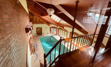 Excelente casa con piscina en venta - Lomas de Zamora