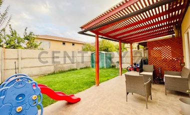 Casa en Arriendo El Alba IV de Lo Campino, Quilicura