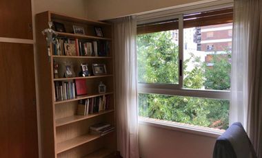 Duplex Semipiso 5amb en 2 plantas c/ 2 cocheras, IMPECABLE