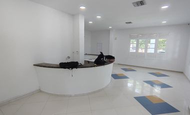 casa en arriendo en el prado. Cod A107197