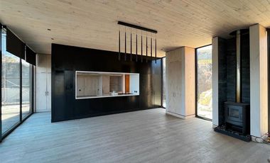 Casa en venta de 6 dorm. en Los Vilos
