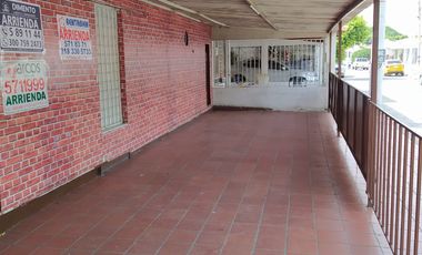 local en venta en prados del este. Cod V10850