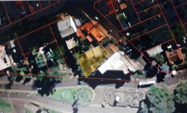 GUIDEK - STASIUK PROPIEDAES VENDE EXCELENTE CASA A 50 MTS DE AV. SARMIENTO
