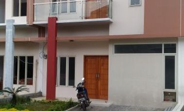 rumah siap huni 2 lantai di tanah sareal bogor