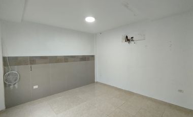 casa-local en arriendo en el recreo. Cod A93524