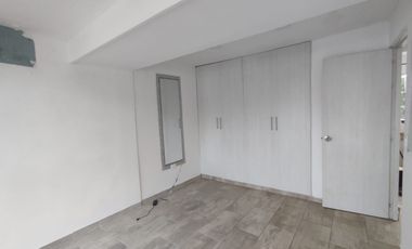 casa-local en arriendo en el recreo. Cod A93524