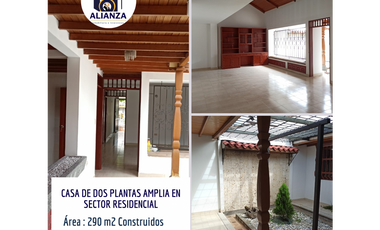 Casa de dos plantas amplia en sector residencial Cartago Valle