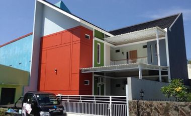 Kos Eksklusif 10 Kamar Tidur Luasan Bangunan 200 m2 dekat Kampus UGM