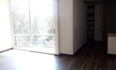 Penthouse amueblado en renta en Vista Camelinas $35,000