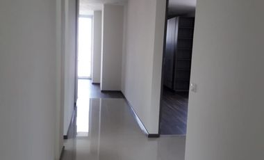 Penthouse amueblado en renta en Vista Camelinas $35,000