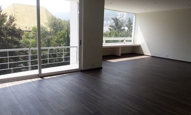 Penthouse amueblado en renta en Vista Camelinas $35,000