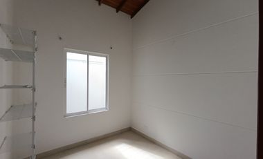 casa en venta en villa antigua. Cod V27093