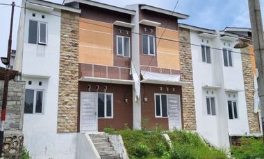 RUMAH BARU 2 LANTAI SIAP HUNI DI KAWASAN PEMDA KULON PROGO