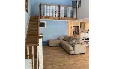 Alquilo Lujoso Apartamento Amoblado en Balboa $1875