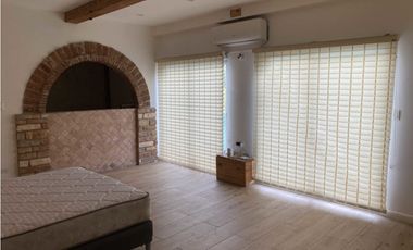 Alquilo Lujoso Apartamento Amoblado en Balboa $1875