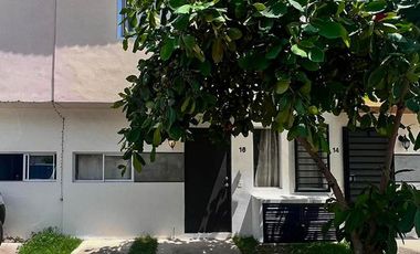 Renta en Jade Ixtapa - Casa con Alberca y seguridad