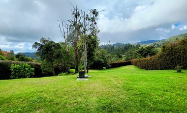 casa campestre en venta en altos del escobero. Cod V12238