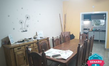 En Venta Casa Avellaneda 472