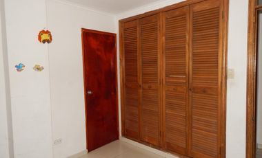 apartamento en venta en ciudad jardín. Cod V83755