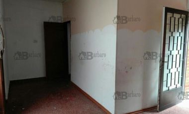 BARBARO VENDE TIPO CASA EN SAN ANDRES