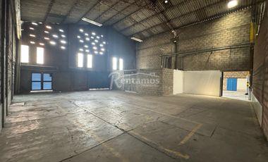 bodega en arriendo en zona industrial. Cod A776483