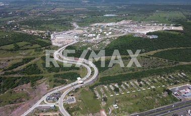 Venta de Terreno Habitacional en MESETA HABITAT, Querétaro. - (3)