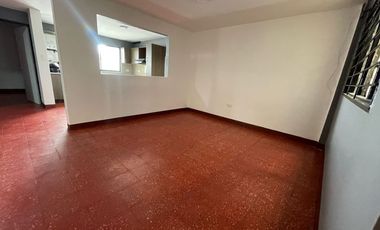 casa en arriendo en calle larga. Cod A511765