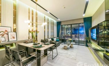 2 Bedroom Condo for sale at The Room Phayathai