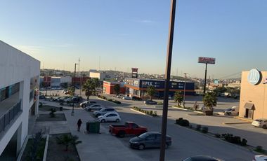 Se renta local de 368 m2 en Plaza El Dorado, Tijuana