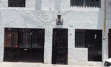 Casa en Venta en Mezquitan Country - Queretaro 1068