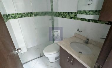 COD. 5782 - SE ARRIENDA CASA - BARRIO: PRADOS DE LAURENTIA