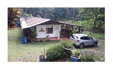Casa Campestre en Venta entre Melgar e Icononzo, Tolima-Colombia