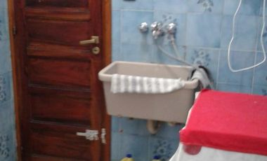 Excelente casa para dos familias