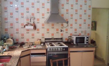 Casa en venta en Luis Guillon