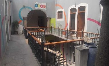 PLAZA COMERCIAL  EN RENTA