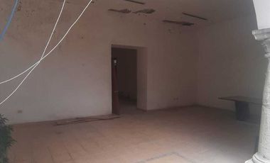 PLAZA COMERCIAL  EN RENTA