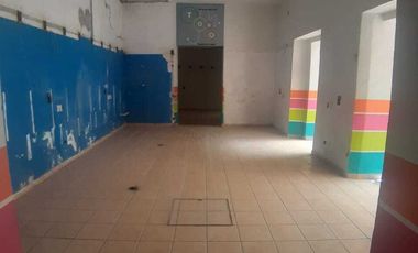 PLAZA COMERCIAL  EN RENTA