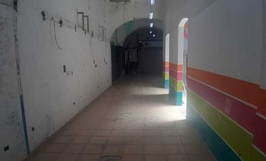 PLAZA COMERCIAL  EN RENTA