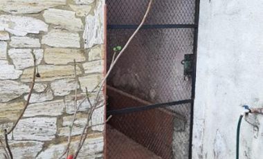 CASA AMERICANA DE 4 AMBIENTES EN VENTA - MORON SUR