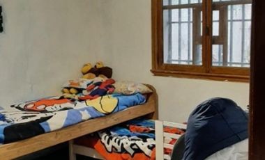 CASA AMERICANA DE 4 AMBIENTES EN VENTA - MORON SUR