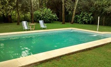 Casa de campo, ubicada en Villa Ruiz.