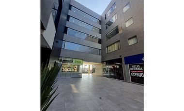 En venta  oficina en centro de negocios QUANTUM