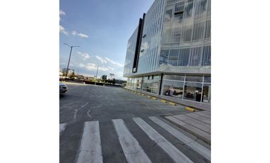 En venta  oficina en centro de negocios QUANTUM
