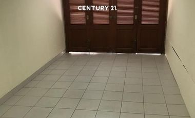 Disewakan Rumah Lokasi Tenang Dan Aman Di Jaksel FR 18375