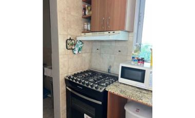 SE ALQUILA APARTAMENTO AMOBLADO EN CHAME