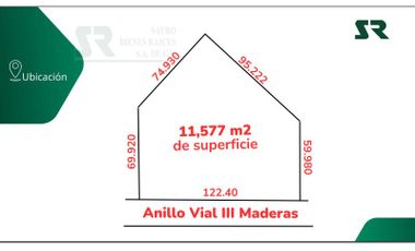 Terreno Comercial en venta, renta o aportación con 122 mts de frente sobre avenida principal. Cd Maderas El Marques, El Carmen