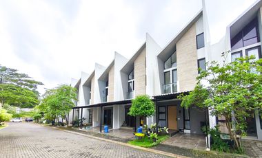 Rumah Strategis 12 Menit ke Gerbang Tol Serpong 2 Bebas Banjir J-45354
